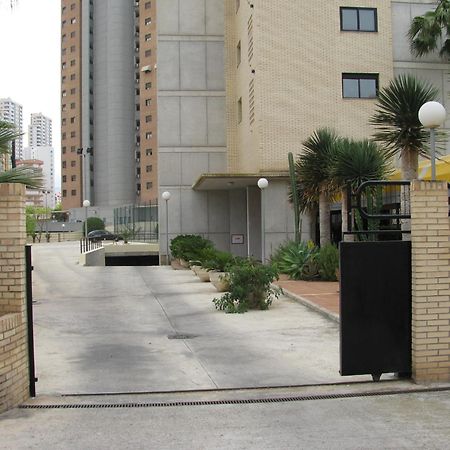 Apartamentos Torre Ipanema Бенидорм Экстерьер фото