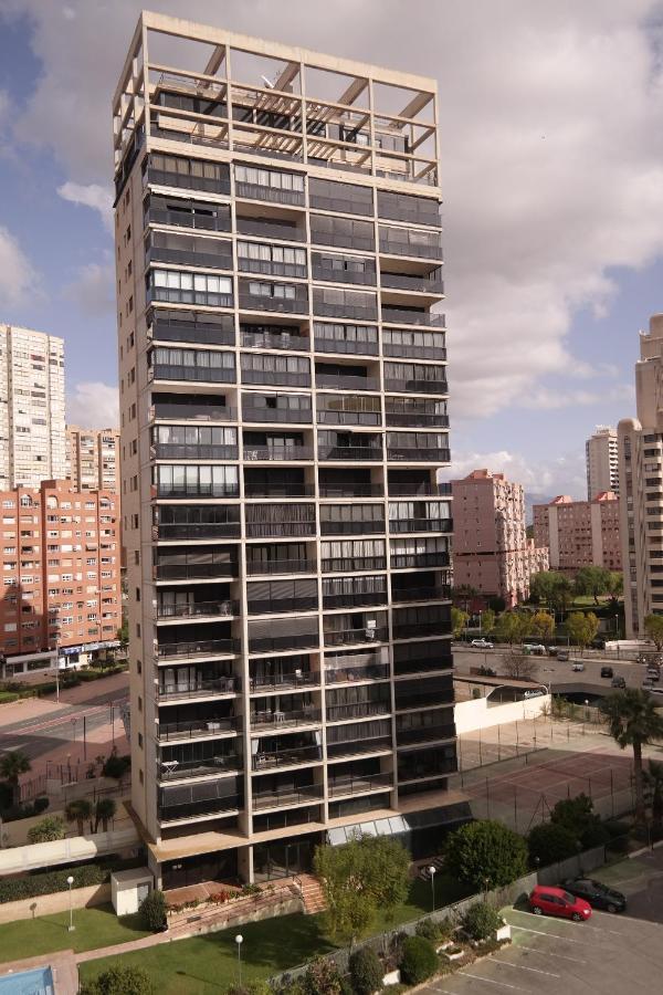 Apartamentos Torre Ipanema Бенидорм Экстерьер фото