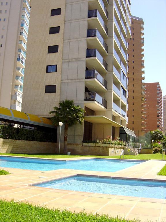 Apartamentos Torre Ipanema Бенидорм Экстерьер фото
